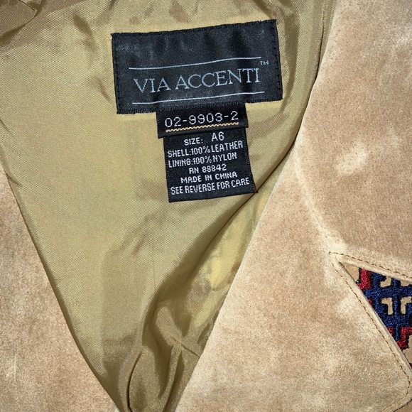 Via Accenti Indian styled coat & belt purse - Picture 7 of 8